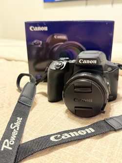 Canon PowerShot sx70 HS Camera with Strap and Box