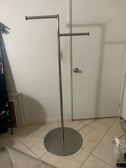 Freestanding Metal Clothing Rack