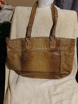 LARGE VINTAGE  BRAHMIN PURSE