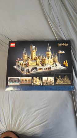 Hogwarts castle and ground 76419