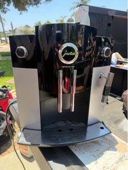 Jura Impressa c65 espresso machine