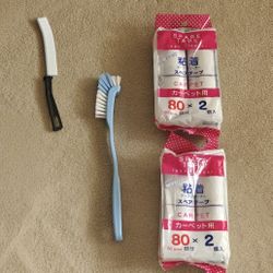 Moving sale!Lint rollers spare tape,cleaning brushes