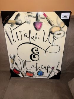 Bebe Wake Up & Makeup Art - Multicolor