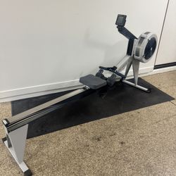 Concept 2 Model E Commercial Rowing Machine PM5