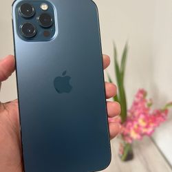 iPhone 12 Pro Max  , Factory Unlocked,  Excellent Condition Like New 