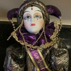 Vintage MARDI GRAS 1998 GRAND CASINO DOLL new in box