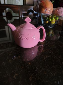 Chantal 2009 ceramic tea pot