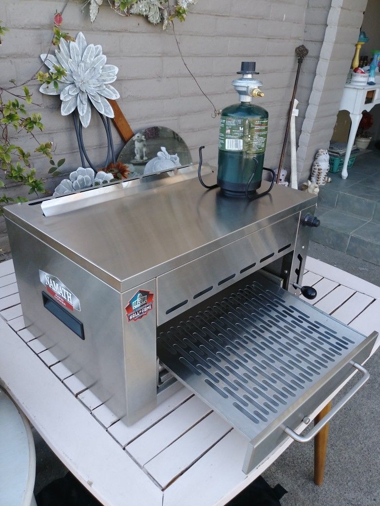 LIKE NEW JOE NAMATH RAPID COOKER GRILL for Sale in Byron CA OfferUp