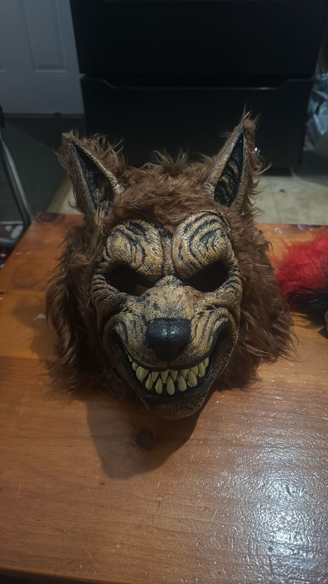 Wolf mask