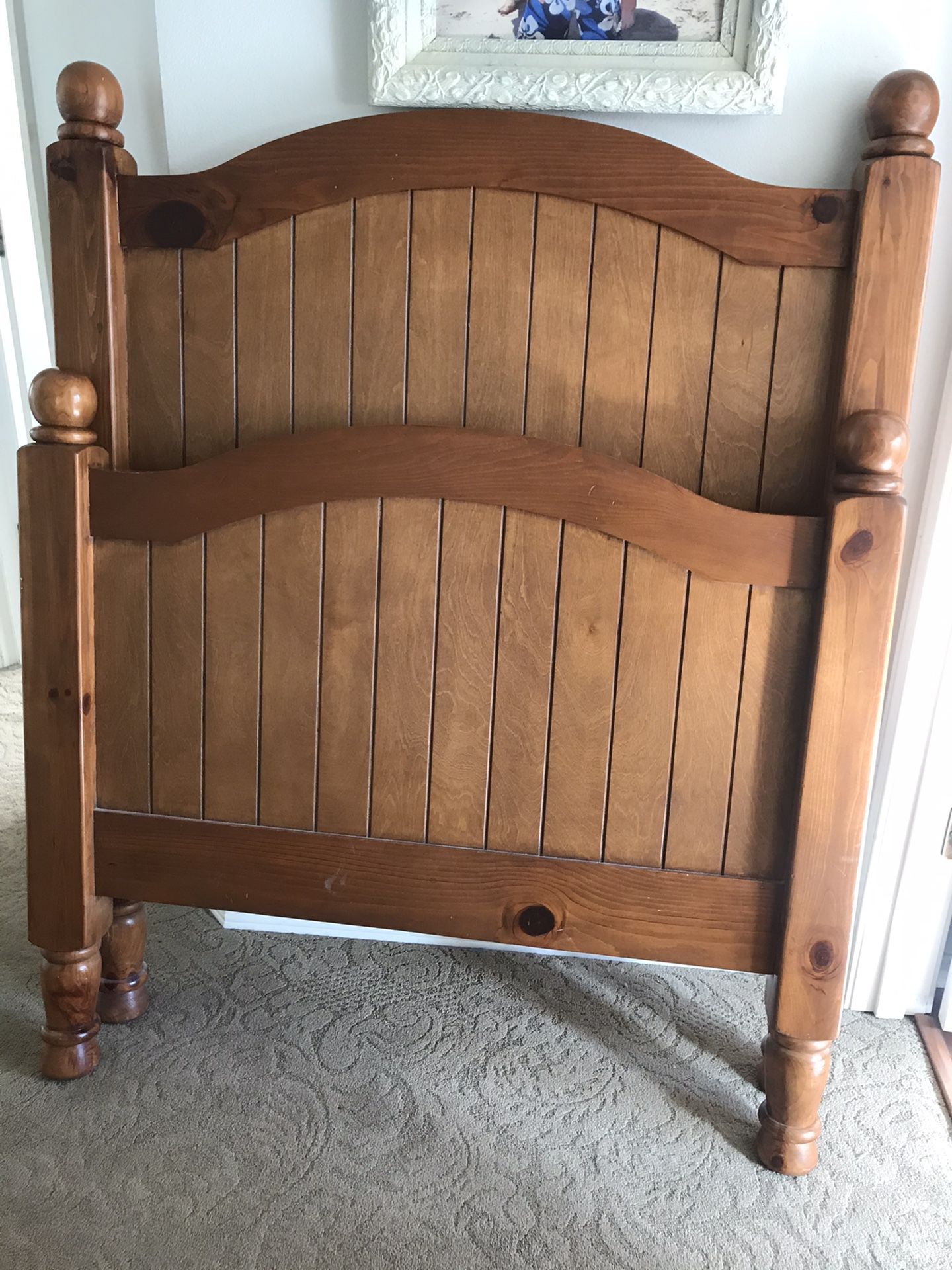 Cute & Sturdy Wood Headboard, Footboard, and Side Rails (Twin Bed) for