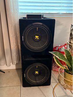 Kicker Dual 12" CompC Subwoofers + Kicker CXA400.1 Amp - Complete Bass Setup