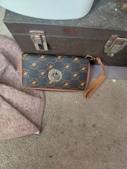 Free wallet