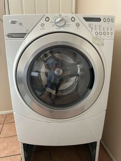 Washer and dryer set