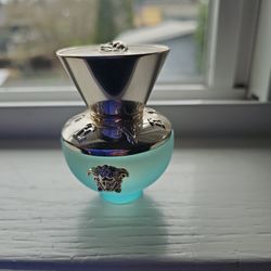 Versace Dylan Turquoise Perfume