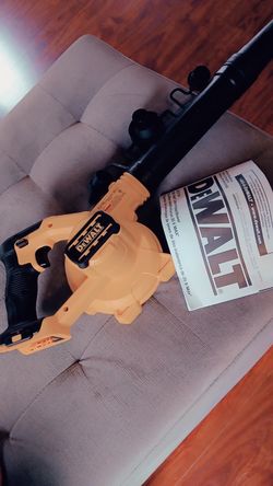 20 v Max lithium handheld leaf blower
