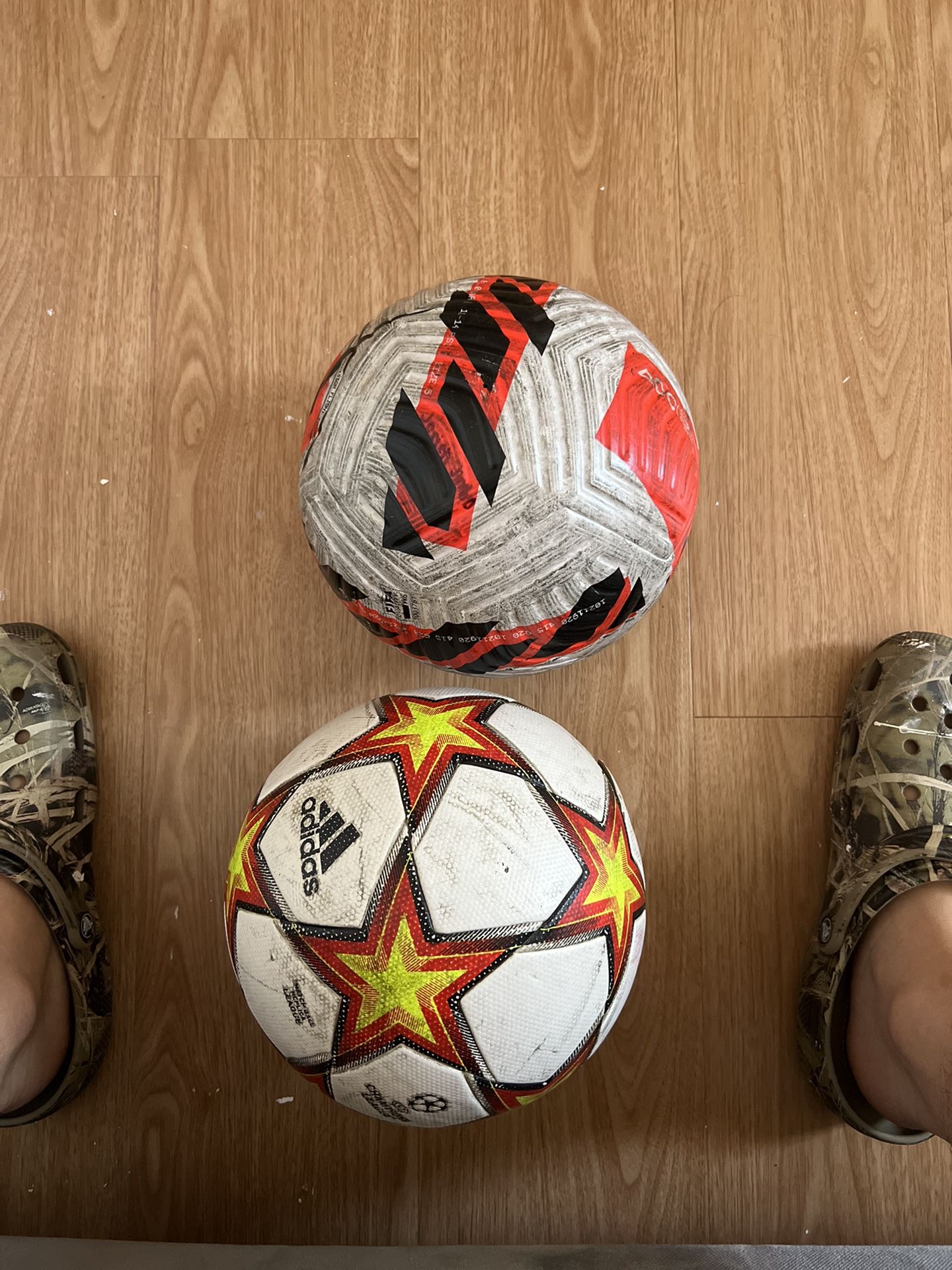2 Match Balls USED