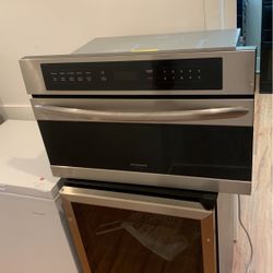 Frigidaire Gallery Microwave 30”
