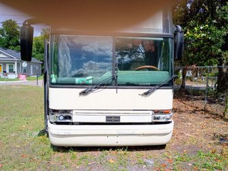 Vanhool Charter Bus T21