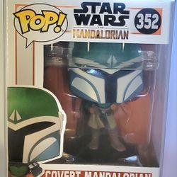 Funko Pop! Star Wars: The Mandalorian - Covert Mandalorian #352
Brand new, never opened! Star Wars The Mandalorian - Covert Mandalorian #352