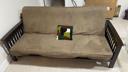 Free Full Futon