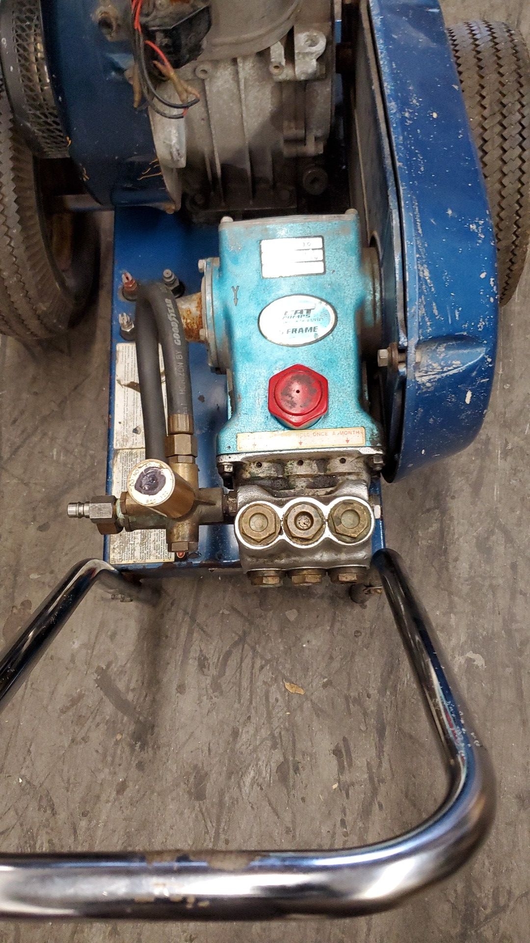 Heavy duty power washer CAT PUMP