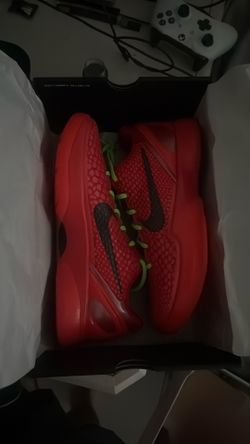 Kobe 6 Protro Reverse Grinch Size 11 Red