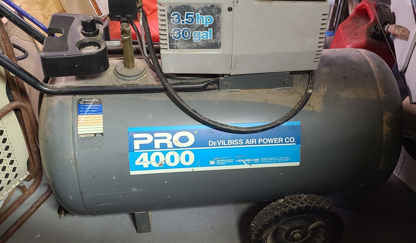 30 Gallon Air Compressor