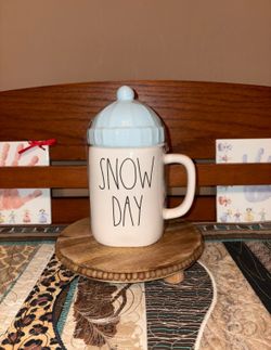 Rae Dunn Snow Day Topper Mug