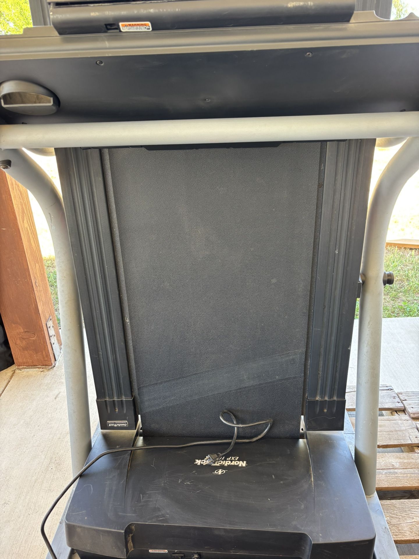 NordicTrack Exp 1000 X Treadmill