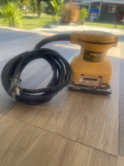 DeWalt palm grip sander