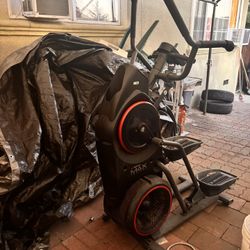 Bow Flex Max Trainer