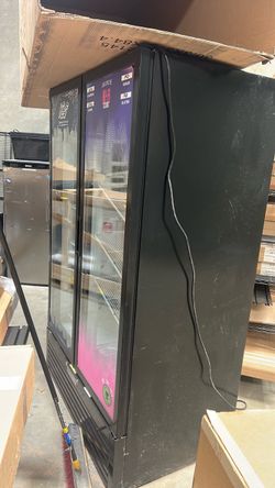 Refrigerator Retail