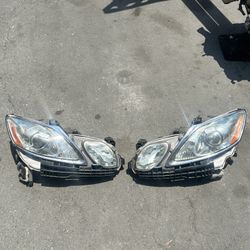 2006-2012 Lexus GS Left Driver Headlight $500 Right Passenger Headlight $500 Xenon Type