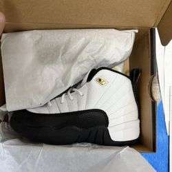 Brand New Jordan 12’s Taxi For Size 1y 