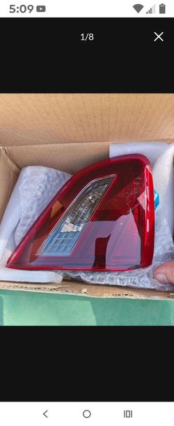 16-18 Nissan Altima inner Left and right tail light  60 set or 40 each firm no less