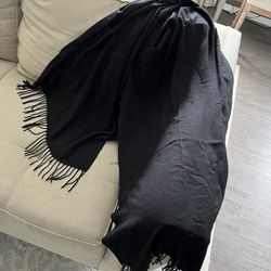Pack Of 10 Black Shawls /Pasminas New In Plastic Bags 