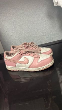 Nike Dunks girls