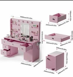 Vanity Table With Mirror