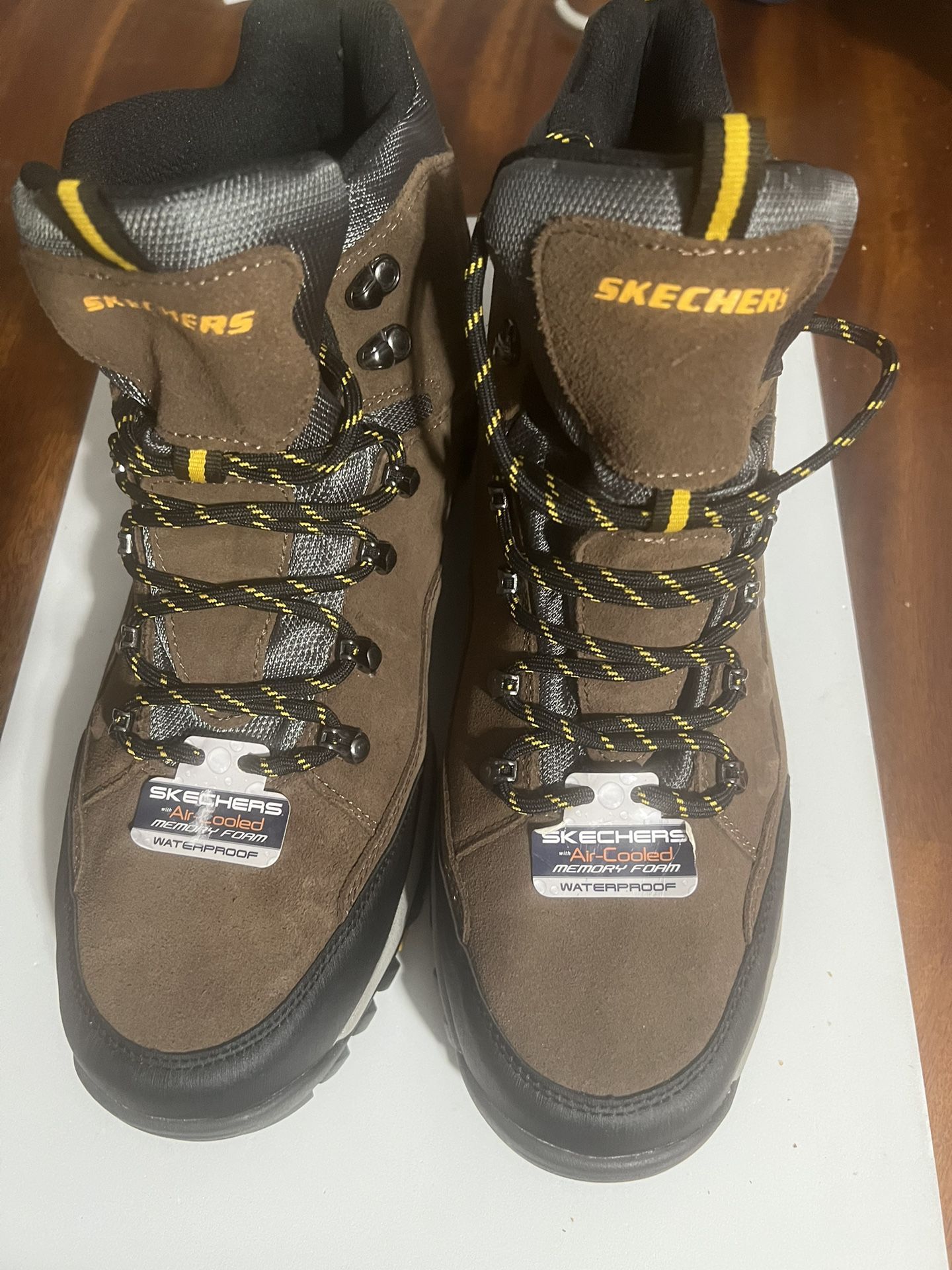 NWOB Skechers Men's Relment-Pelmo Hiking Boot Size 14