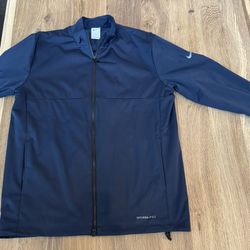 Nike STORM-FIT Golf Jacket - Men’s Medium