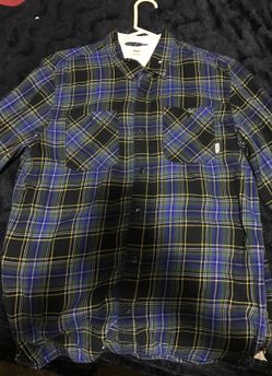 VANS FLANNEL SIZE MEDUIM