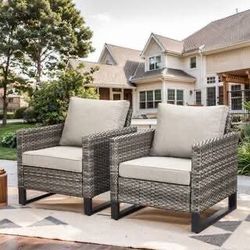 Gray Wicker Outdoor Lounge Chair with Beige Cushions (2-Pack)