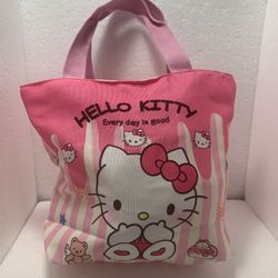 Hello Kitty Lunch Bag  7$ Each