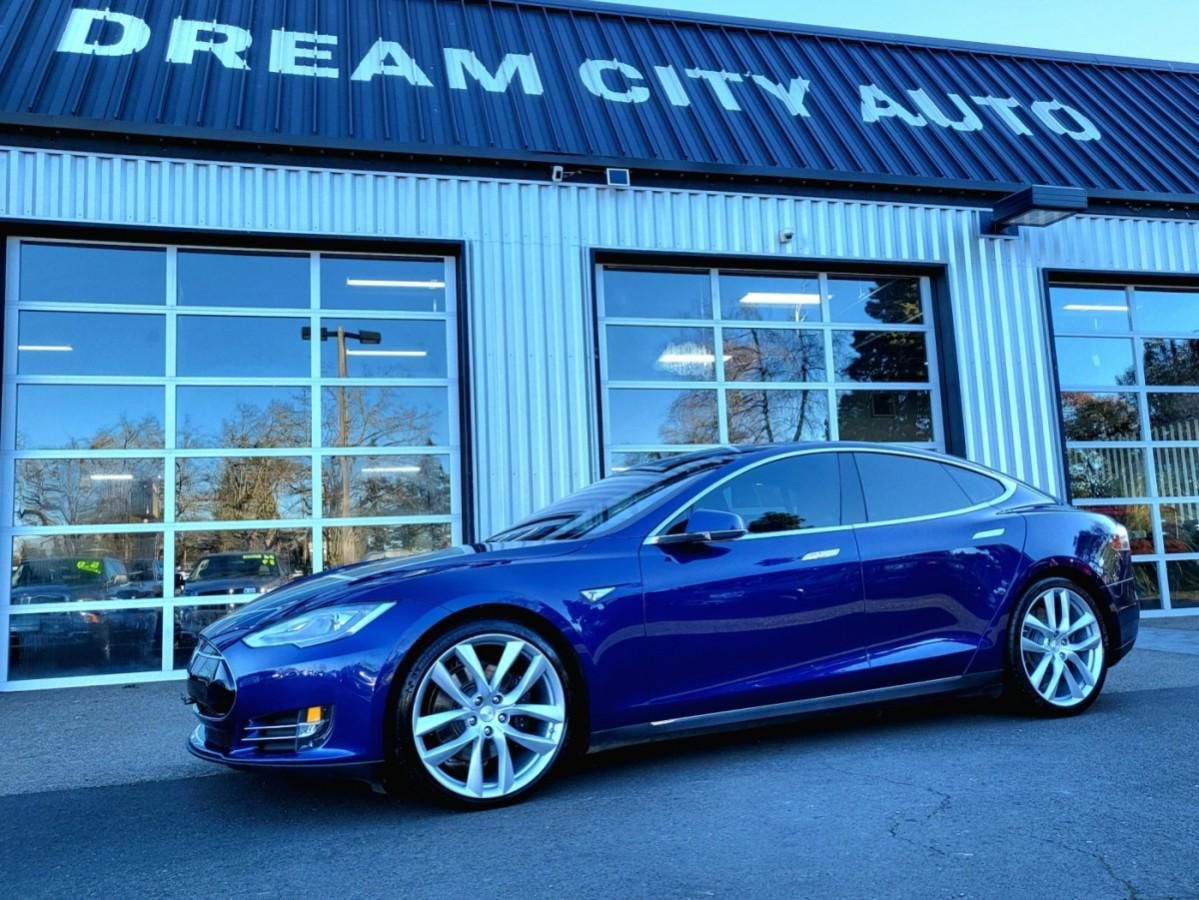 2016 Tesla Model S