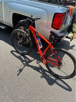Trek Marlin 6