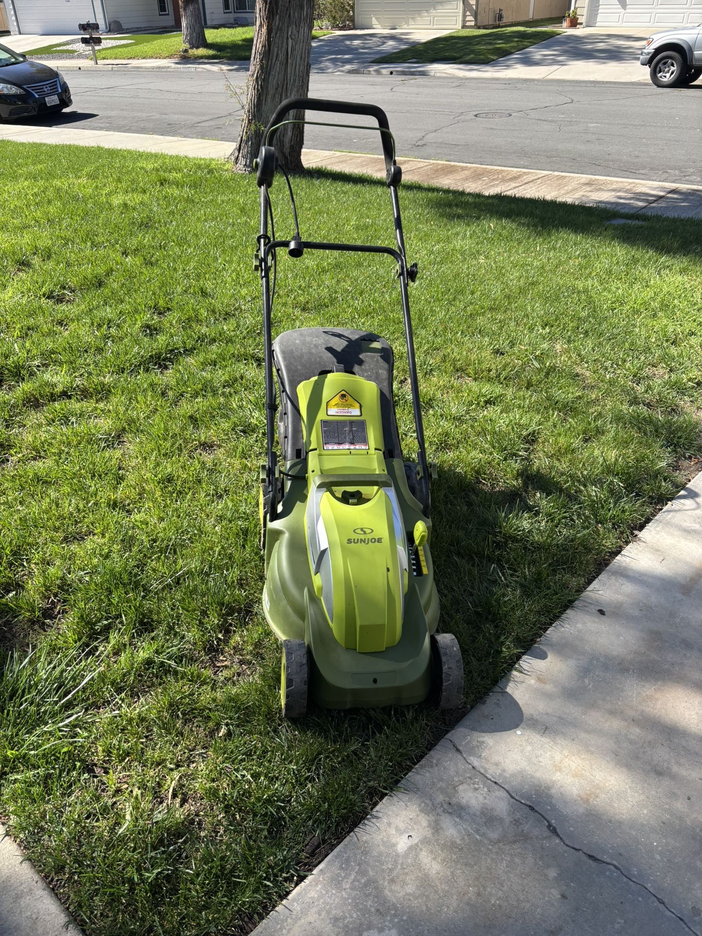Sun Joe Lawn Mower