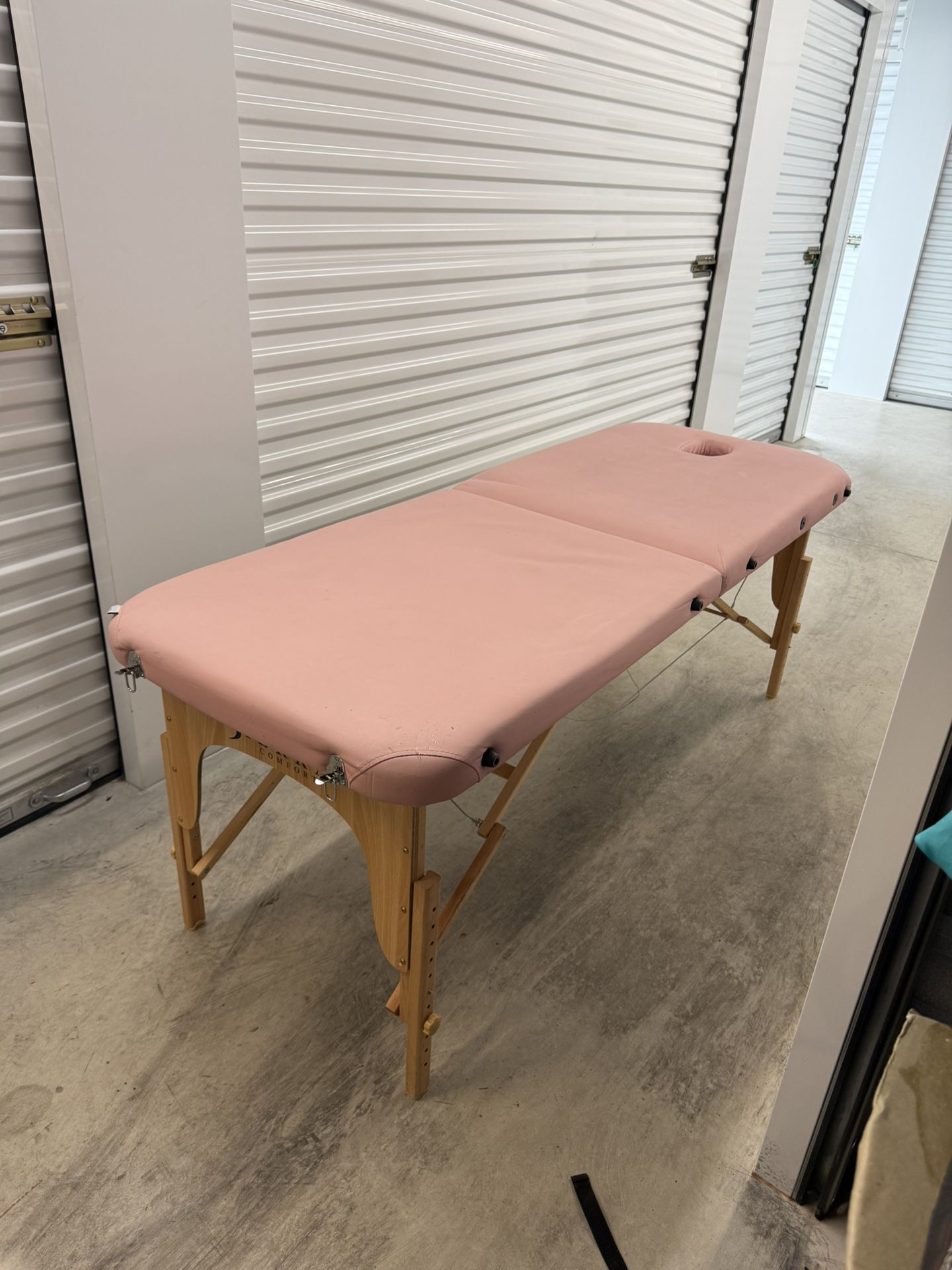 Lash Or Massage Table