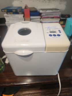 West bend bread machine.