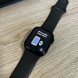 Like New - Series 7 Apple Watch