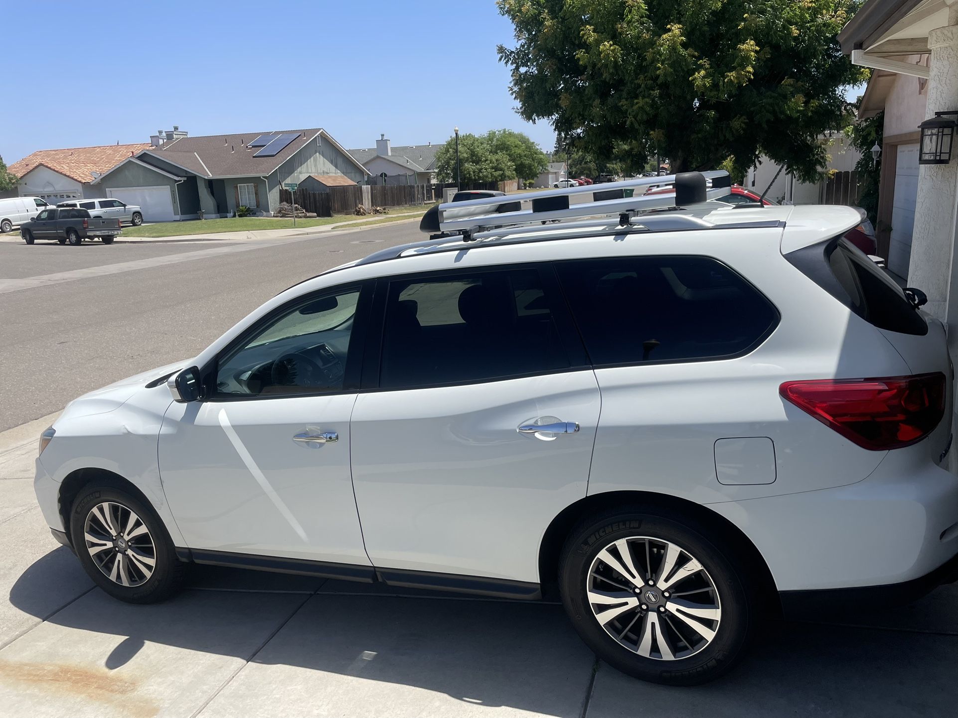 2017 Nissan Pathfinder
